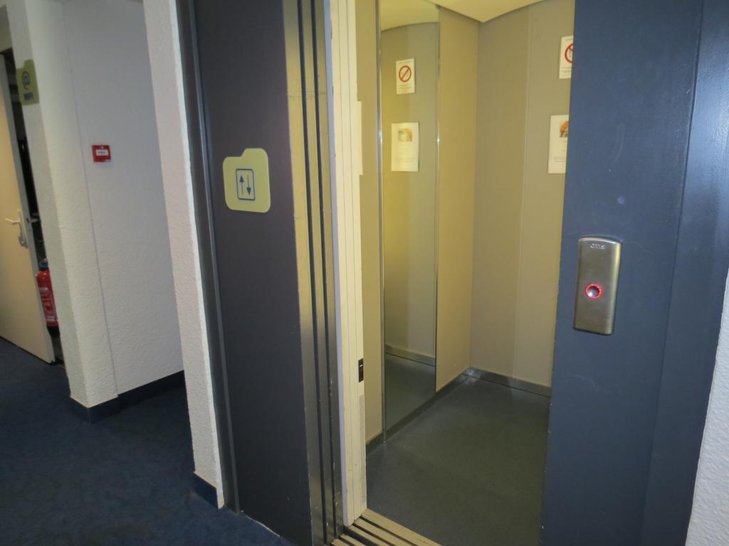 Ibis Budget Remiremont Eksteriør bilde