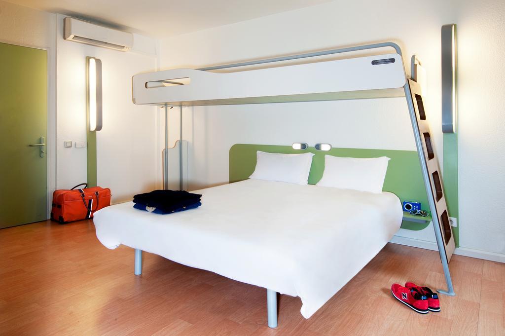 Ibis Budget Remiremont Eksteriør bilde