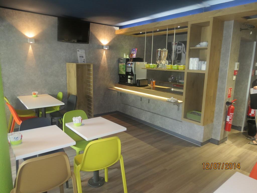 Ibis Budget Remiremont Eksteriør bilde
