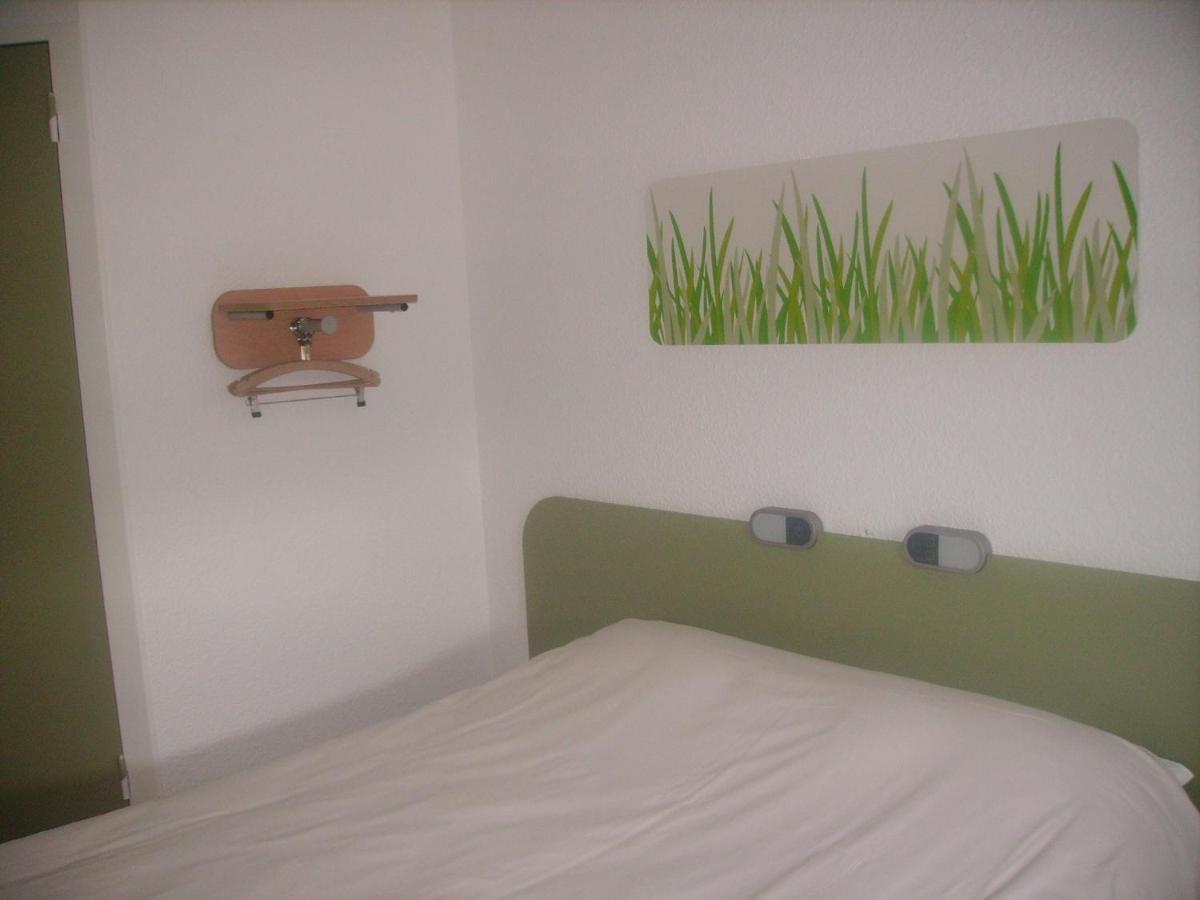 Ibis Budget Remiremont Eksteriør bilde